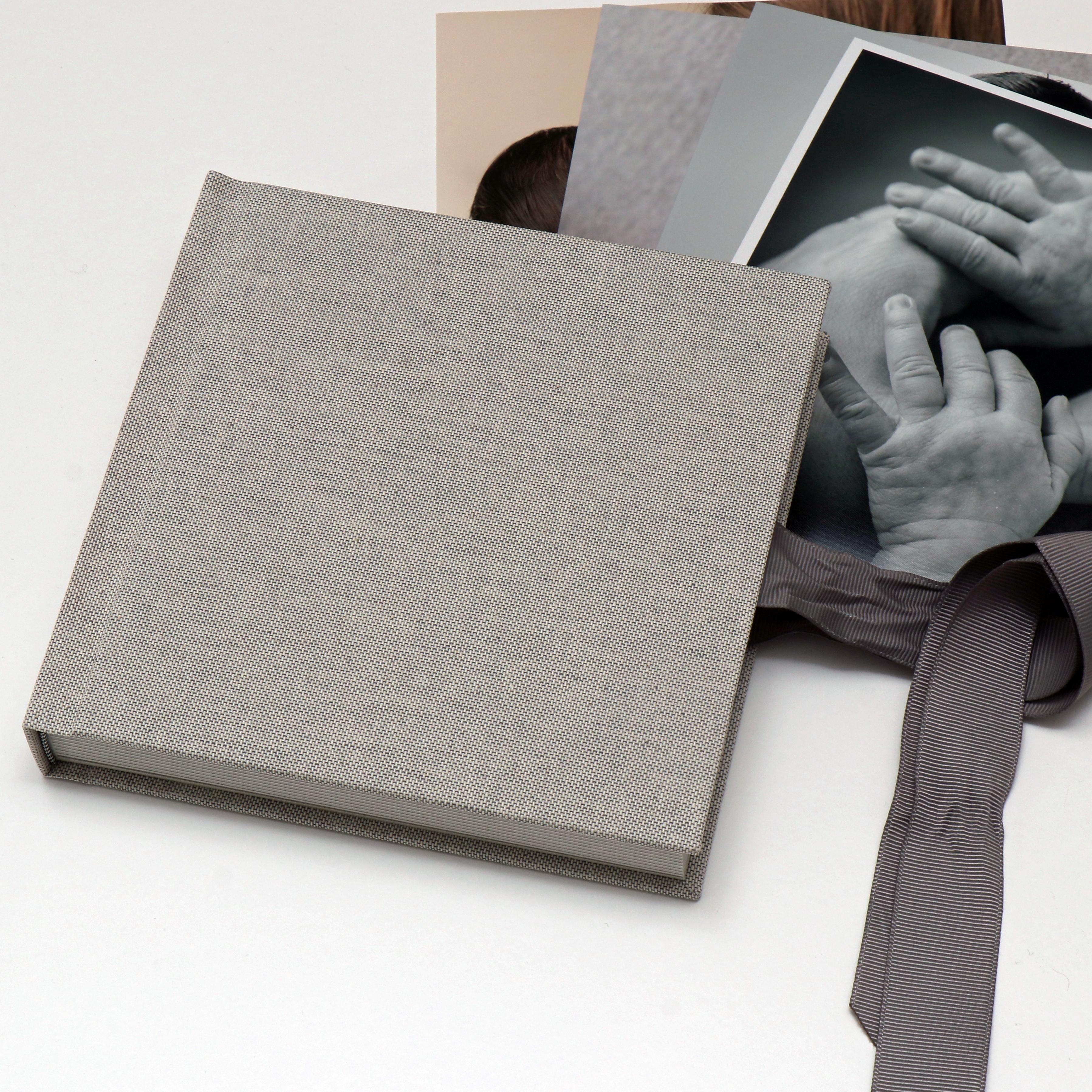 IMG_6892-b Peel & Stick Album Leinen, 15x15 mit Schuber,